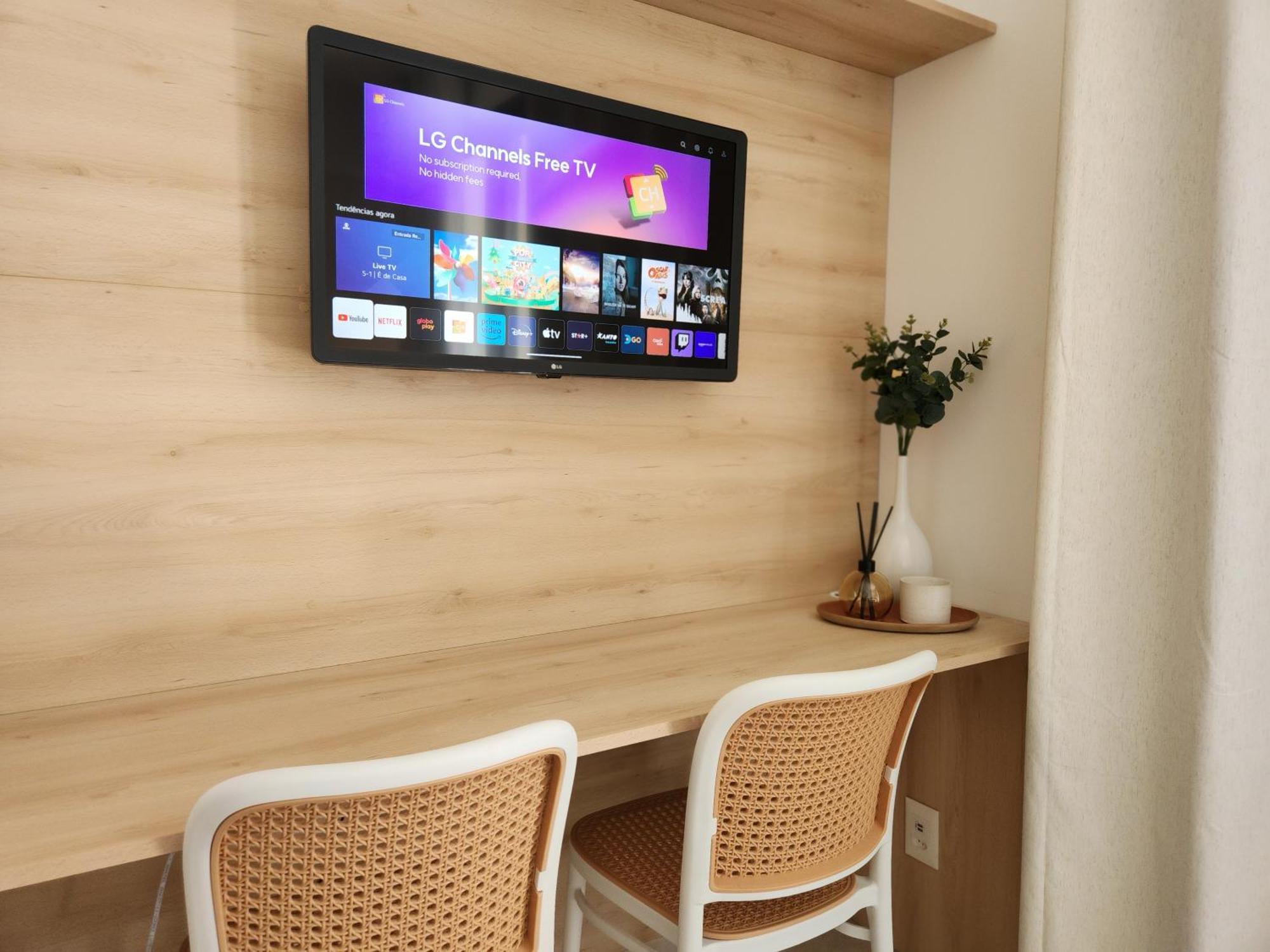 Apartamento Charmoso E Totalmente Equipado Na Madalena - A 20 Passos Do Metro *