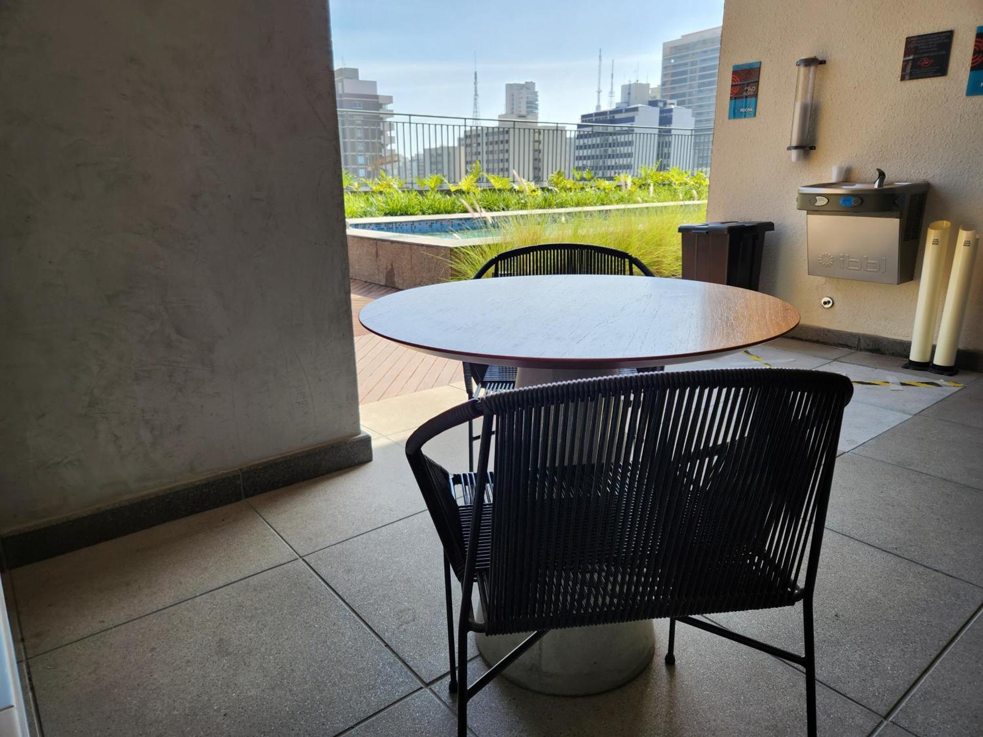 Charmoso E Totalmente Equipado Na Madalena - A 20 Passos Do Metro Apartamento *