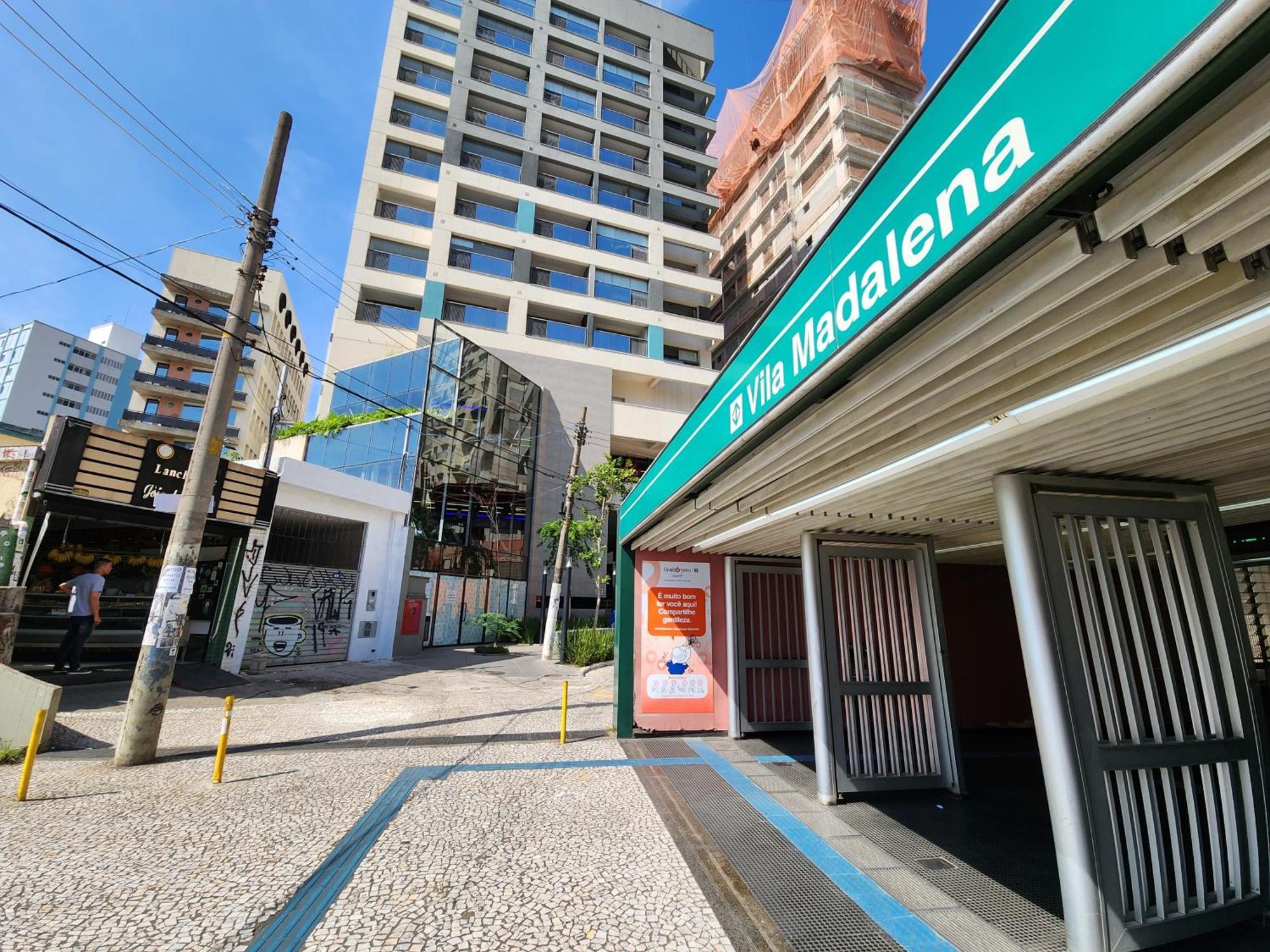 Charmoso E Totalmente Equipado Na Madalena - A 20 Passos Do Metro Apartamento São Paulo